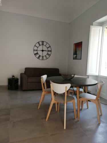 Casa Indipendente Con Terrazzo Nel Centro Storico Di Noto