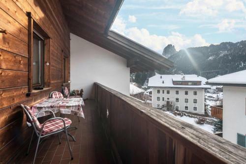 Apartamento Casa Rustica App Saslonch