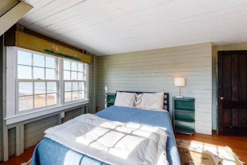 Cliff House Beach Retreat