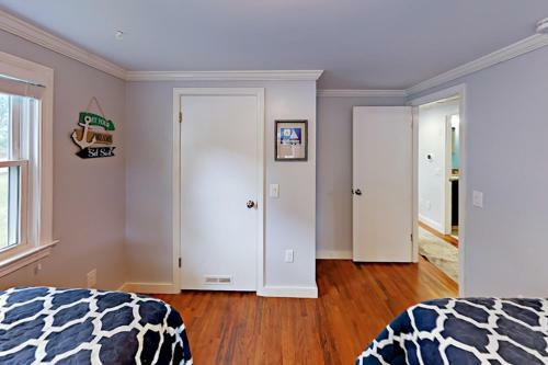 Lilly Pond Place