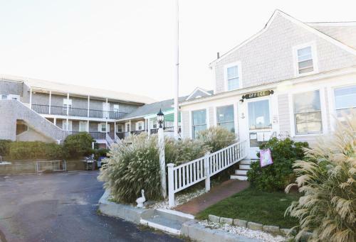 Seashell Motel