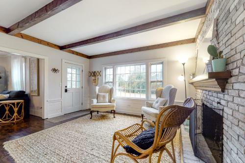 Depot Harbor Hideaway