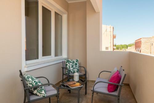Hostal Altr� Guest House