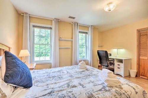 Granby Home With Deck Less Than Half Mi To Aldrich Lake!