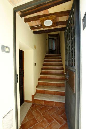 Tower (terratetto) Caratteristico In Pietra