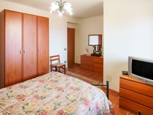 Secluded Villa In Parenti With Garden