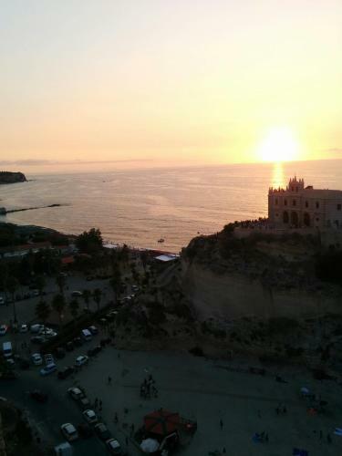 Bed & Breakfast A Due Passi Da Tropea Le Camere Di Libero E Roby