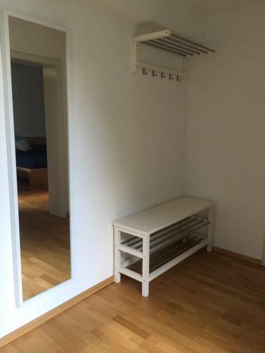 Gro�z�giges Apartment Mit Blick Ins Gr�ne Und Eigener Terrasse