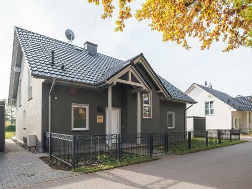 Apartamento Luxus Fewo 122 M� Direkt Am Wasser Mit Boot