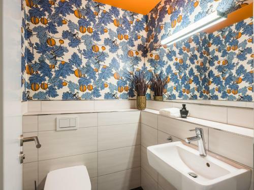 Apartamento Luxus Fewo 122 M� Direkt Am Wasser Mit Boot