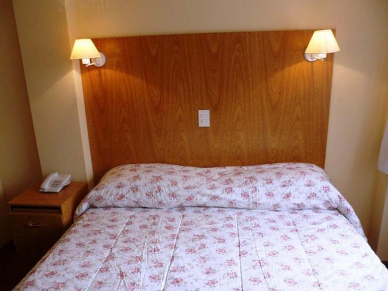 Juramento De Lealtad Townhouse Hotel