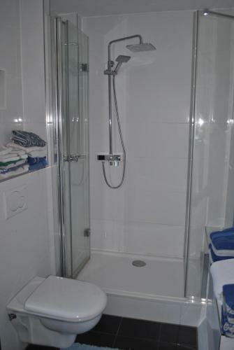 Apartamento Gem�tliche Zimmer Im Einfamilienhaus