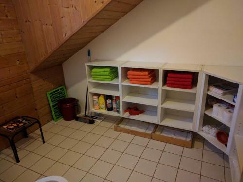Apartamento Komfortabel Wohnen Am Waldrand Von Pitzling