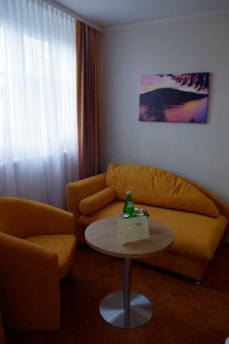 Hostal G�stehaus Sch�neck Garni - Dependance Zu Seehotel Hubertus