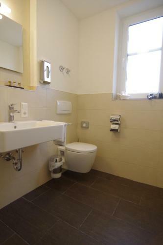 Hostal G�stehaus Sch�neck Garni - Dependance Zu Seehotel Hubertus