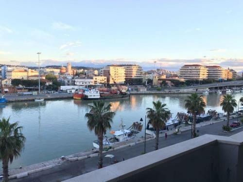 Apartamento Casa Sul Fiume A Due Passi Dal Mare