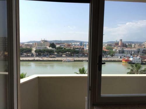 Apartamento Casa Sul Fiume A Due Passi Dal Mare