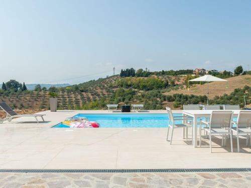 Inviting Villa In Pescara With A Private Swimming Pool