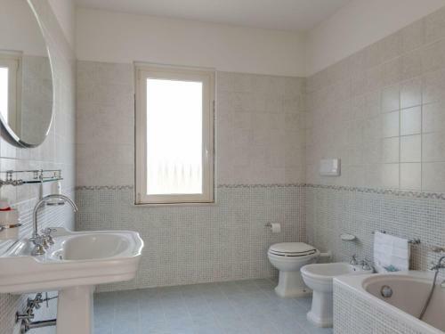 Inviting Villa In Pescara With A Private Swimming Pool