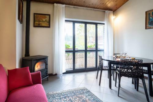 Casa Indipendente Con Giardino E Parcheggio Privato