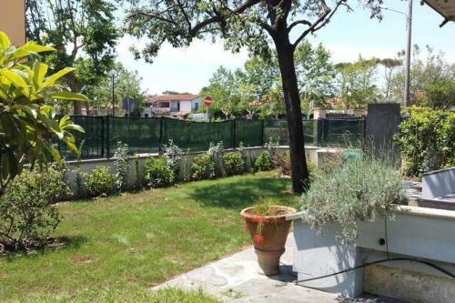 Accogliente Villetta Bi-familiare