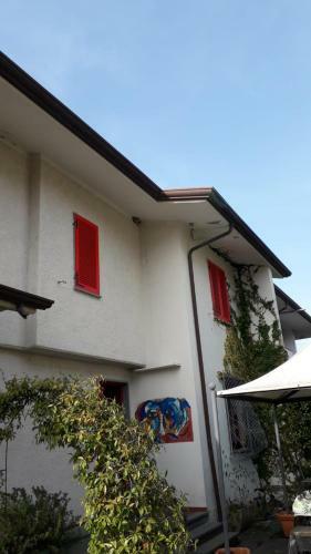 Accogliente Villetta Bi-familiare