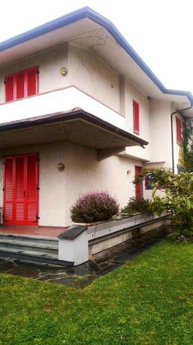 Accogliente Villetta Bi-familiare