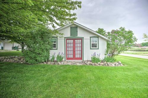 Irish Hills Farmhouse With Detached Cottage