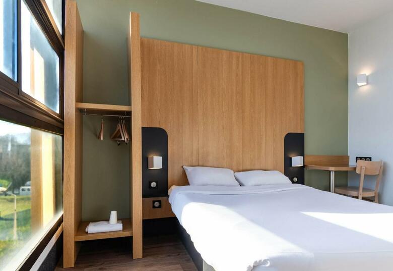 Comfort Hotel Residence(.)