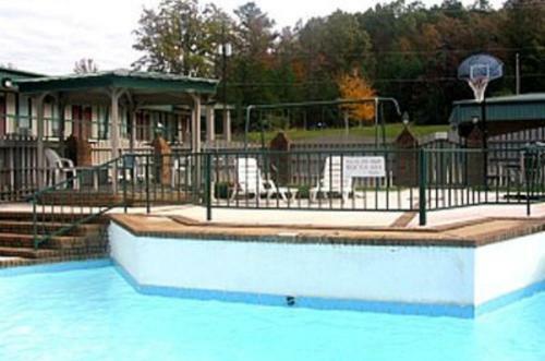 Motel University Inn
