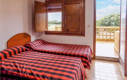 Stunning Home In Pe��scola With 3 Bedrooms