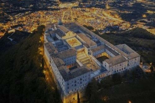 Apartamento Accanto All'autostrada Al Centro Tra Roma E Napoli