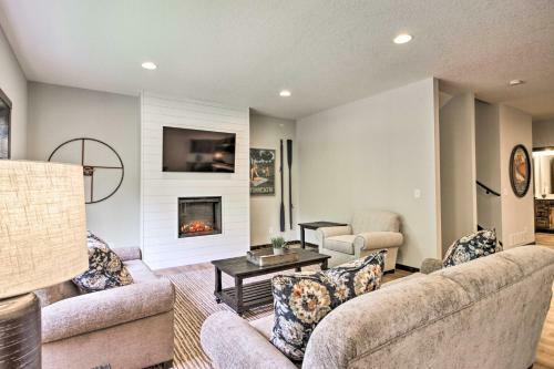 Upscale Townhome In Causeways On Gull Resort!
