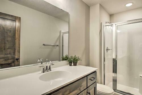 Upscale Townhome In Causeways On Gull Resort!
