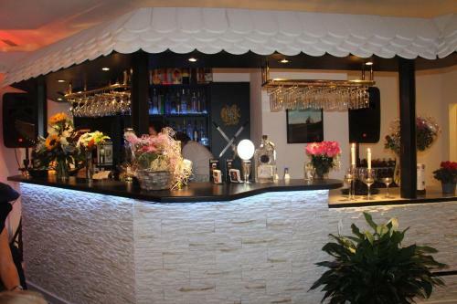 City Hotel