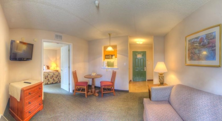 Hotel Crestwood Suites Disney Orlando