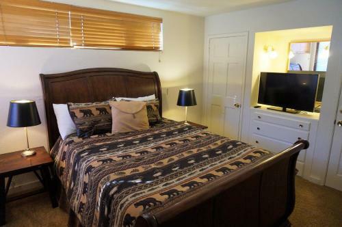 1849 Condos At Mammoths Canyon Lodge