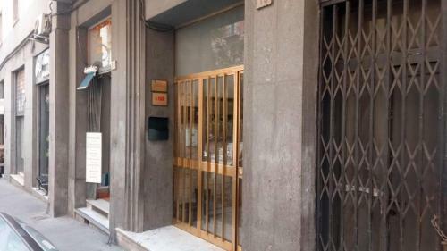 Hostal Essential House In Centro Citt� Con Parcheggio Privato E Wifi