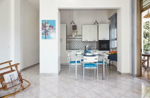 Apartamento Villa Marina Few Mt From Sand Beach