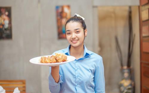 Hometown Hotel