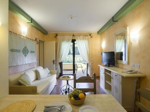 Nice Apartment In Sardegna With Swimming Pool