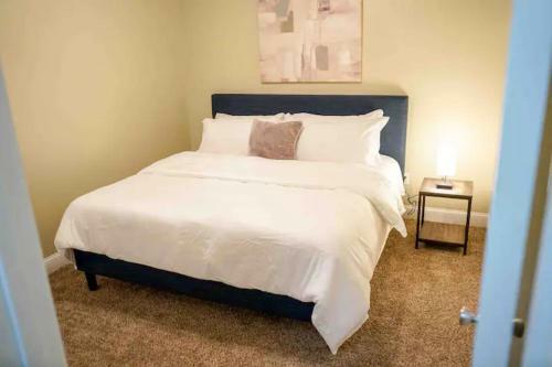 Apartamento Near River Walkway, Self Check-in, 6 Miles Chevron