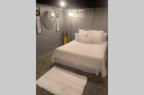 Peaceful 3 Bedroom Home Finish Basement Fire Place