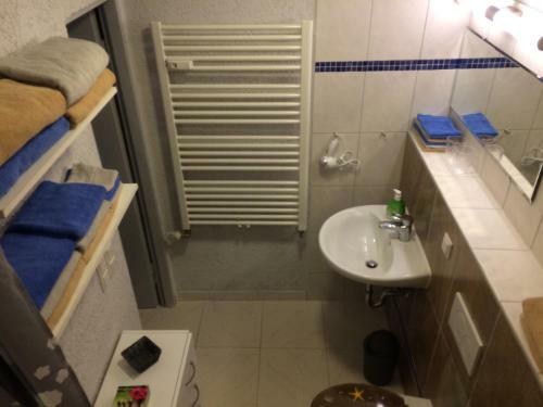 Sam Apartments
