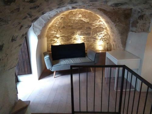 Hostal Lucernaio Rooms