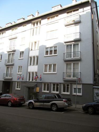 Hostal G�stehaus Ziegler