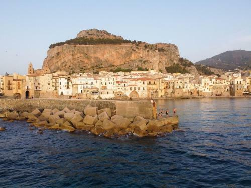 Villa Attractive Apartment In Realmonte With Shared Swimming Pool