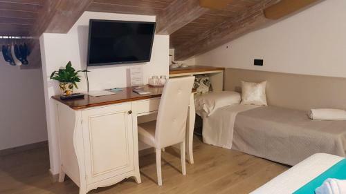 Hostal Duomo Attic (rooms)