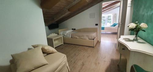 Hostal Duomo Attic (rooms)