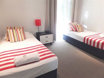 Aparthotel The Shores Holiday Apartments
